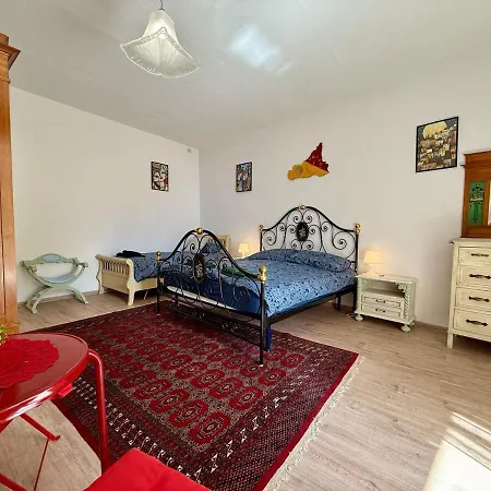 Casa Di Paolo Apartment